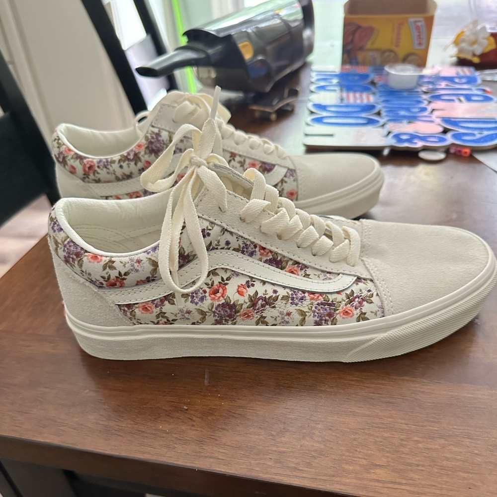 brand new, never worn
